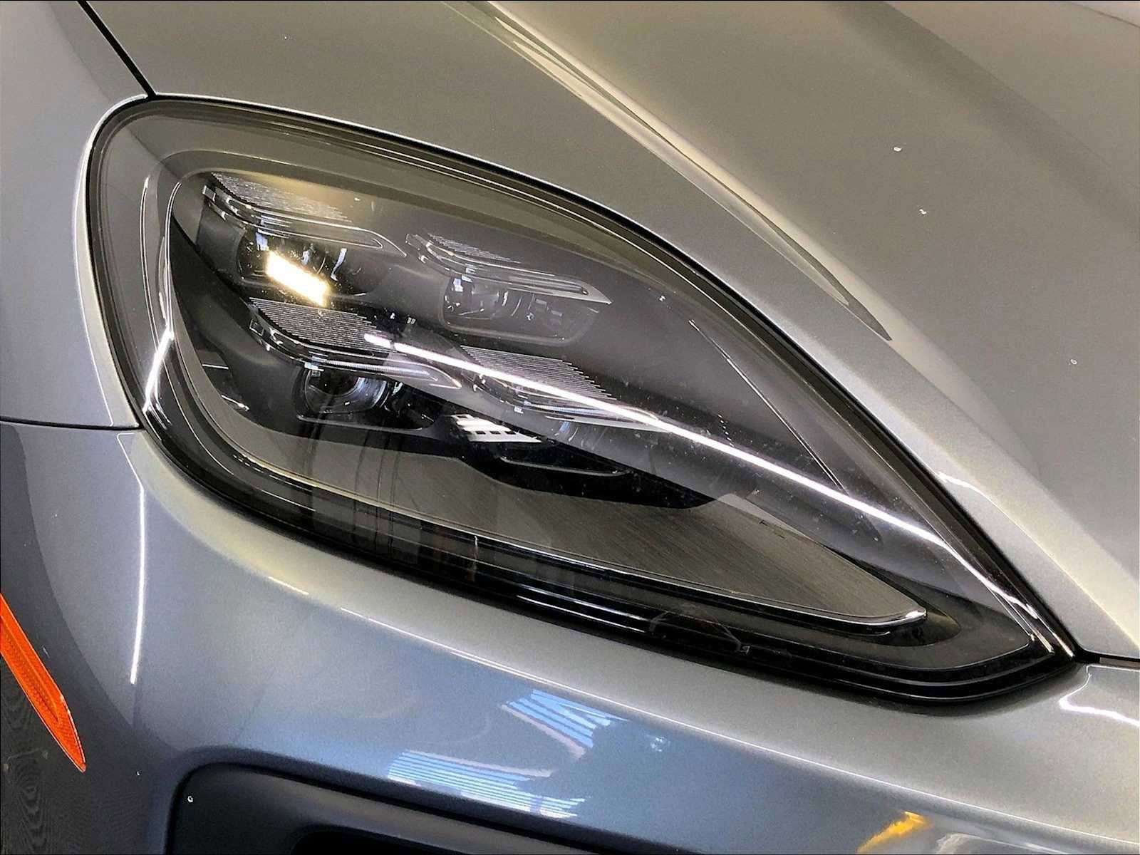 New 2026 Porsche Cayenne image 12