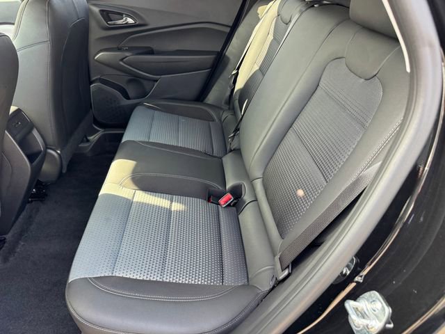 Used 2025 Chevrolet Trax LT image 10