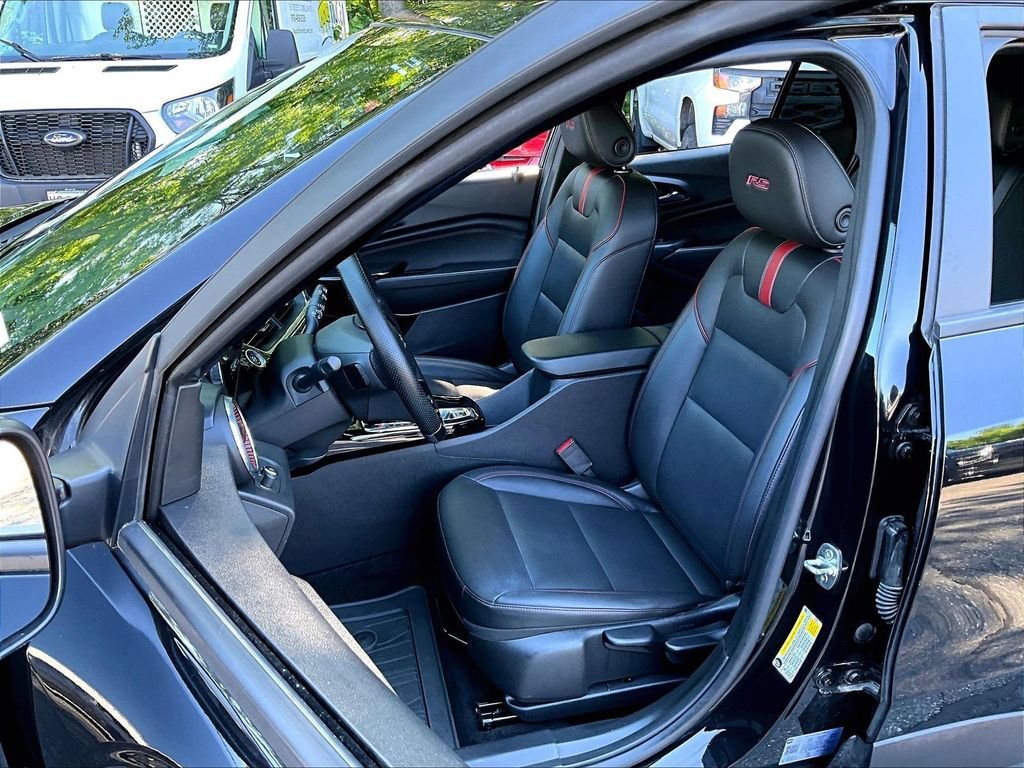 Used 2024 Chevrolet Trax RS FWD image 10