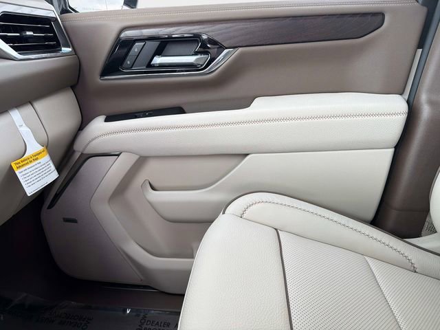 New 2026 GMC Yukon Denali w/ Denali Reserve Package image 22