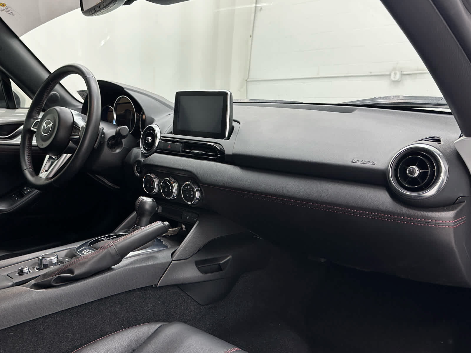Used 2017 MAZDA MX-5 Miata RF Grand Touring RWD image 20