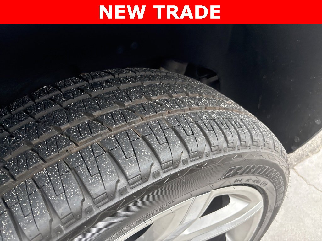 Used 2019 Cadillac Escalade Luxury image 7