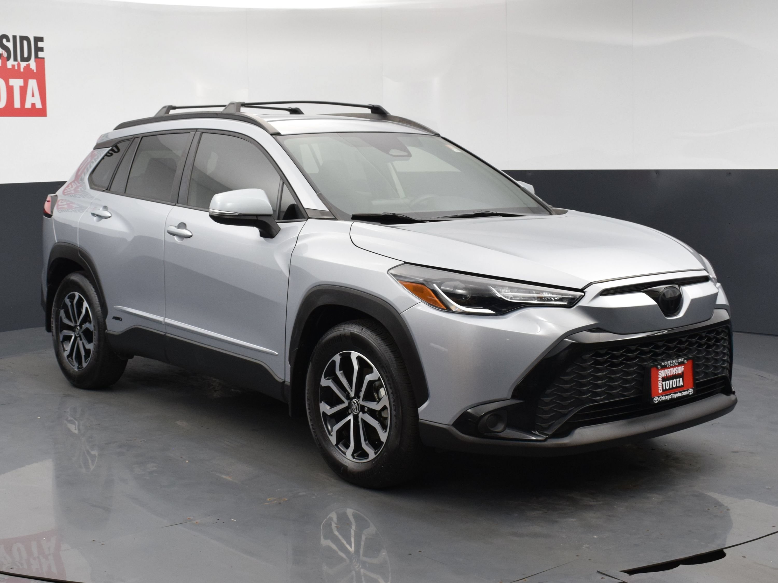Used 2024 Toyota Corolla Cross AWD Hybrid image 6