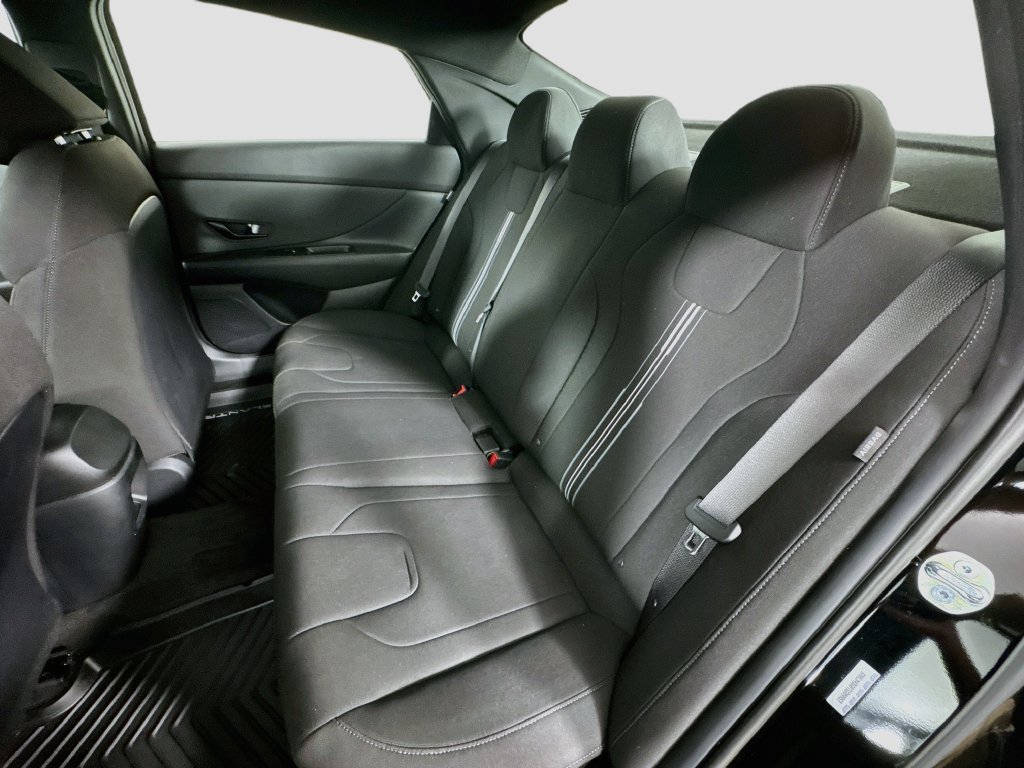 Certified 2026 Hyundai Elantra Sport FWD image 23