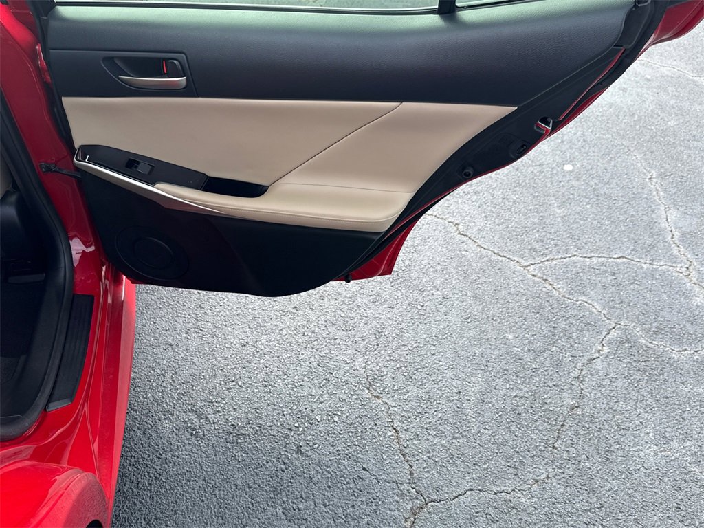 Used 2017 Lexus IS 200t image 16