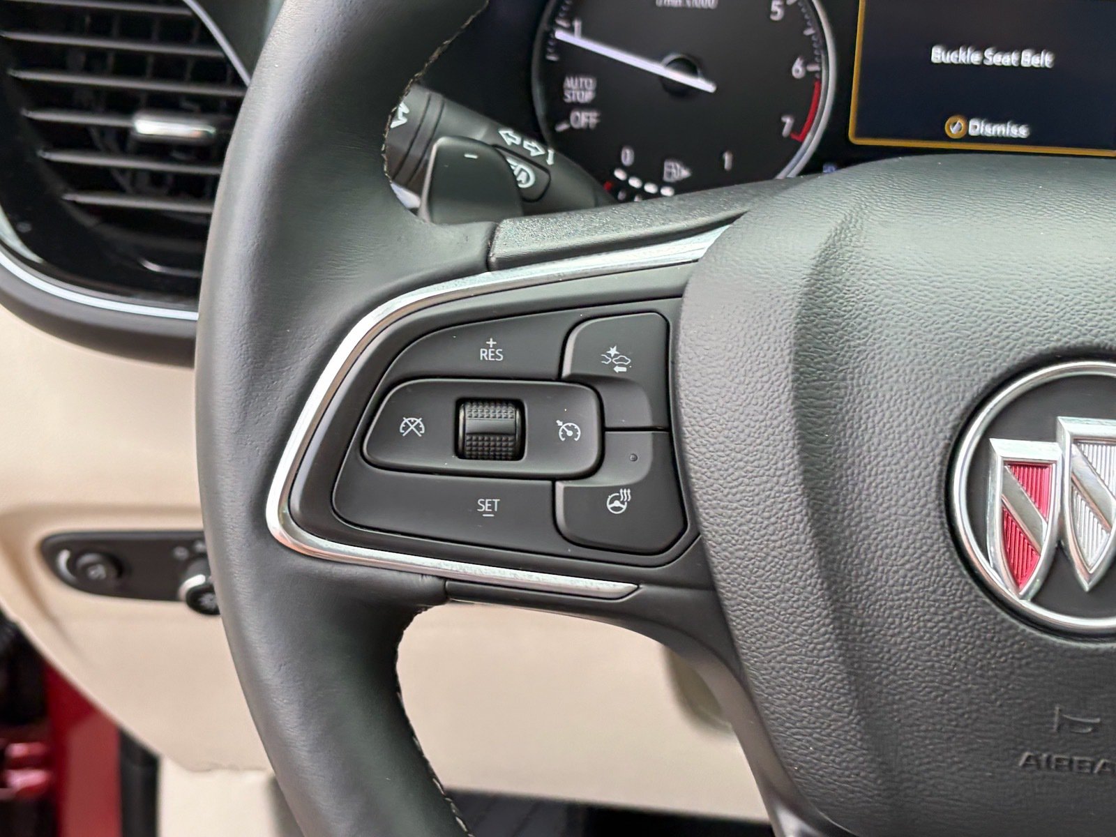 Used 2023 Buick Envision Avenir AWD/4WD image 15