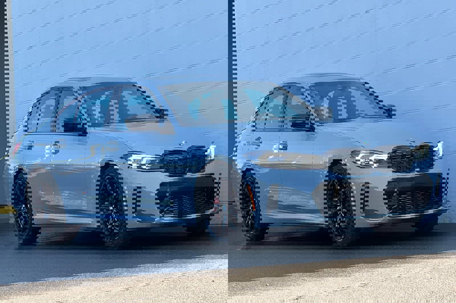 Used 2023 BMW M340i w/ Shadowloine Package image 10