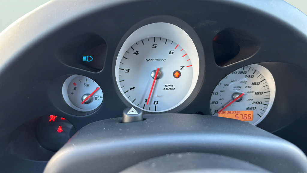 Used 2005 Dodge Viper SRT-10 RWD image 18