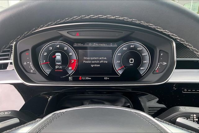 Used 2024 Audi S8 w/ S8 Comfort Plus Package AWD/4WD image 22