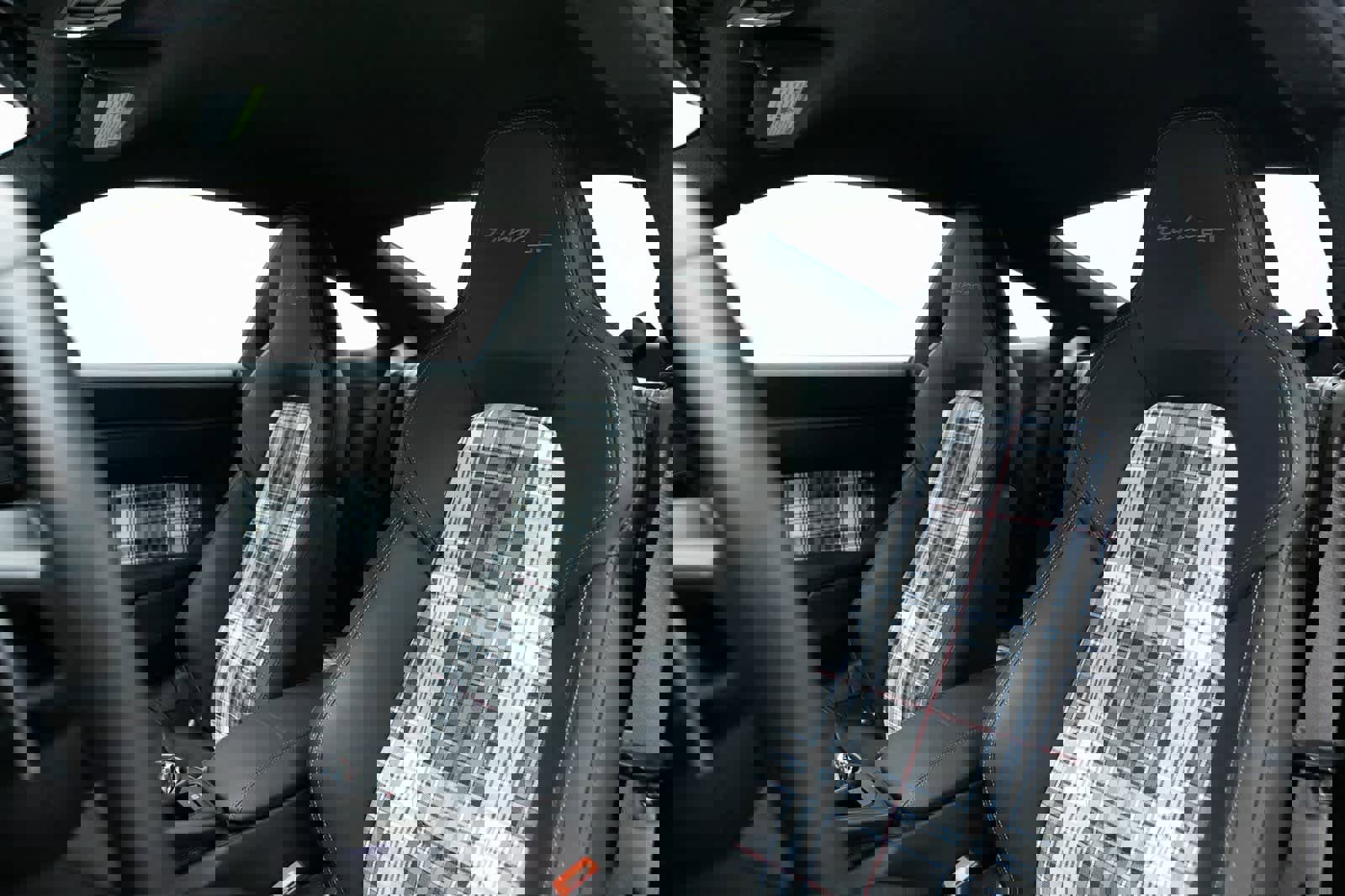 Used 2025 Porsche 911 Turbo S image 5