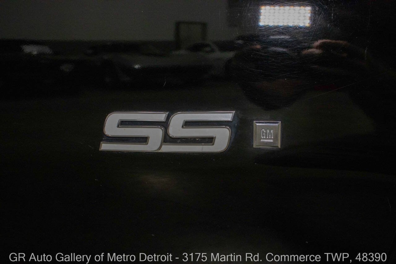 Used 2008 Chevrolet TrailBlazer SS w/ Sun And 6-Disc Cd Package AWD/4WD image 32