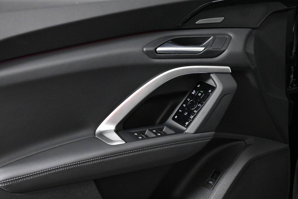 New 2025 Audi Q5 Premium Plus AWD/4WD image 6