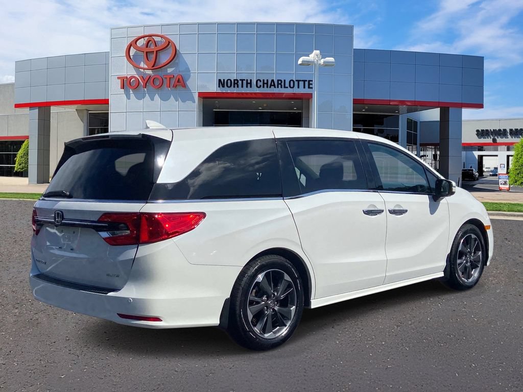 Used 2023 Honda Odyssey Elite image 8