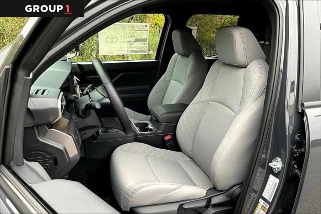 Certified 2024 Toyota Tacoma SR5 AWD/4WD image 9