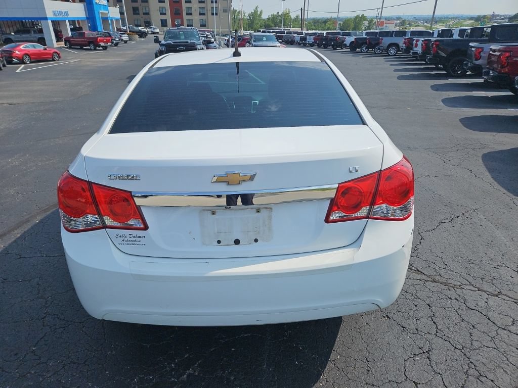 Used 2014 Chevrolet Cruze LT w/ Technology Package FWD image 7