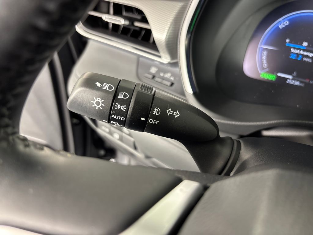 Used 2023 Toyota Highlander Platinum image 18