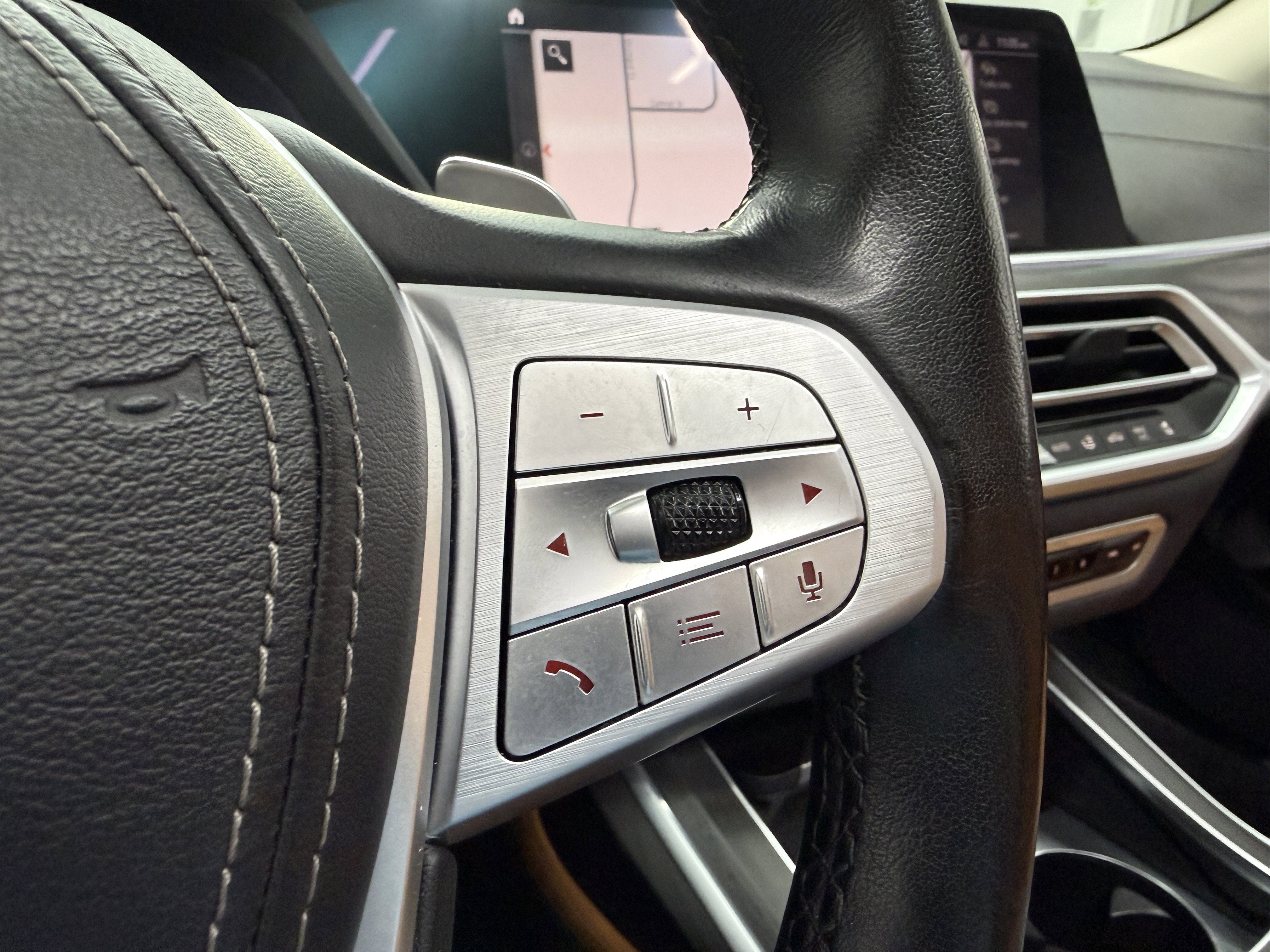 Used 2020 BMW X7 xDrive40i w/ Premium Package image 19