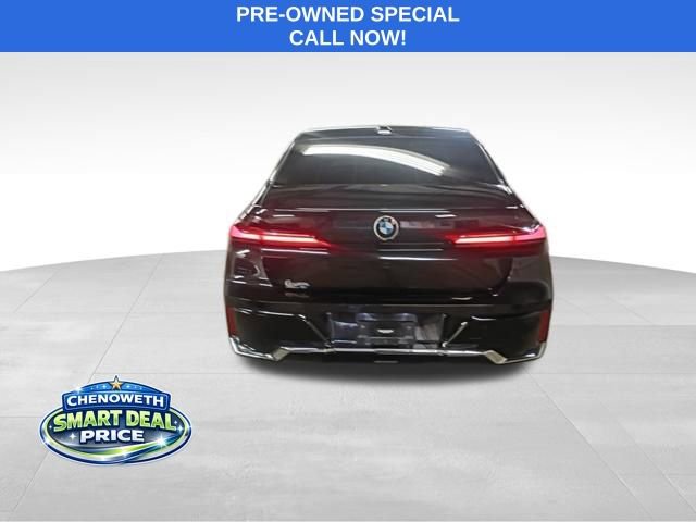 Used 2023 BMW 740i w/ Parking Assistance Package image 3