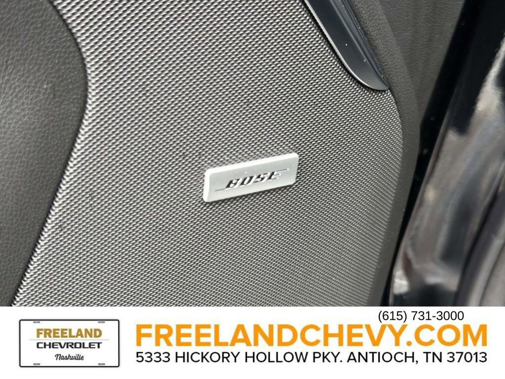 Used 2023 GMC Yukon XL Denali AWD/4WD image 23