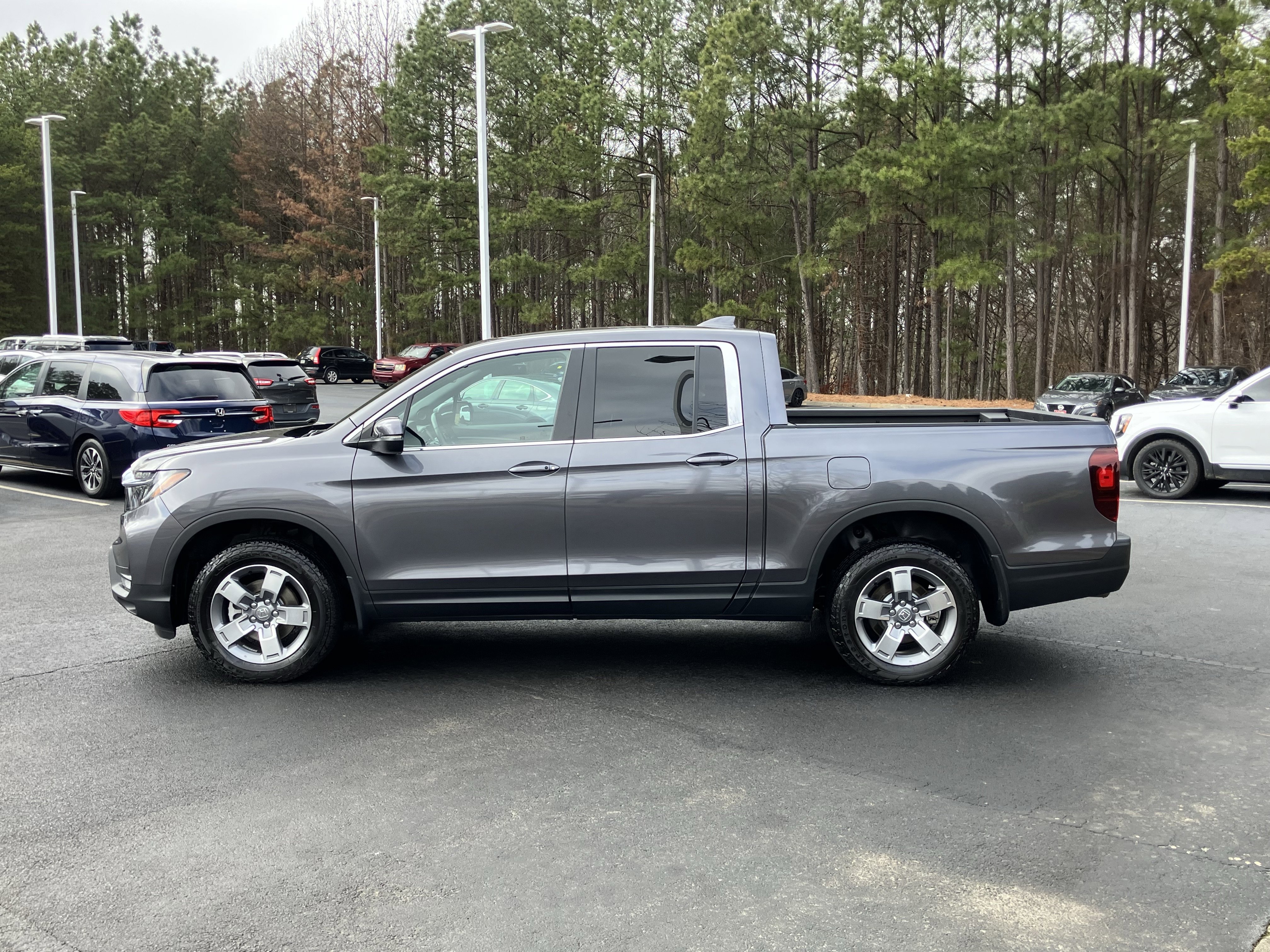 Certified 2025 Honda Ridgeline RTL image 7