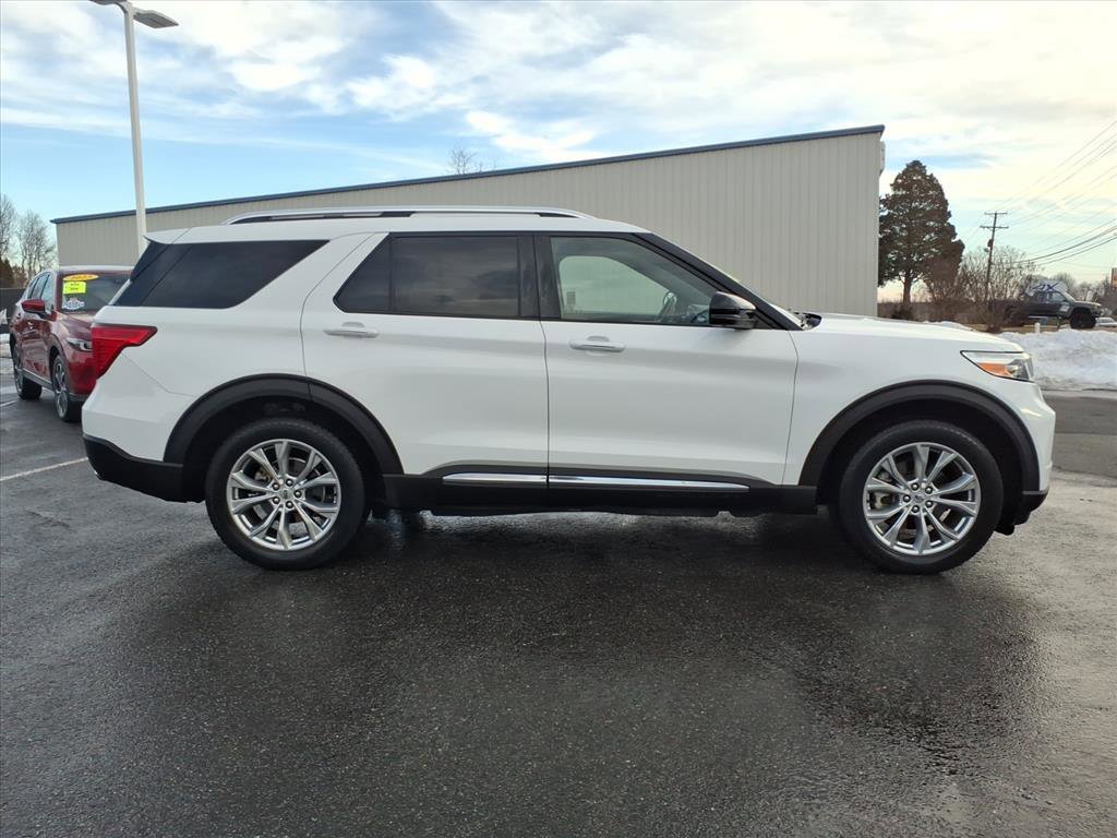 Used 2020 Ford Explorer Limited image 3