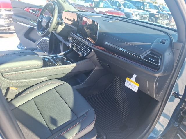 New 2026 Chevrolet Traverse Z71 w/ Enhanced Driving Package image 14