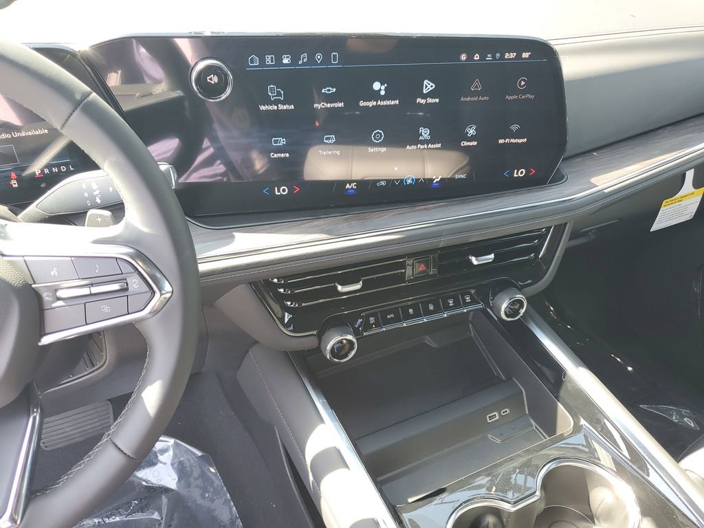 New 2026 Chevrolet Suburban LS image 24