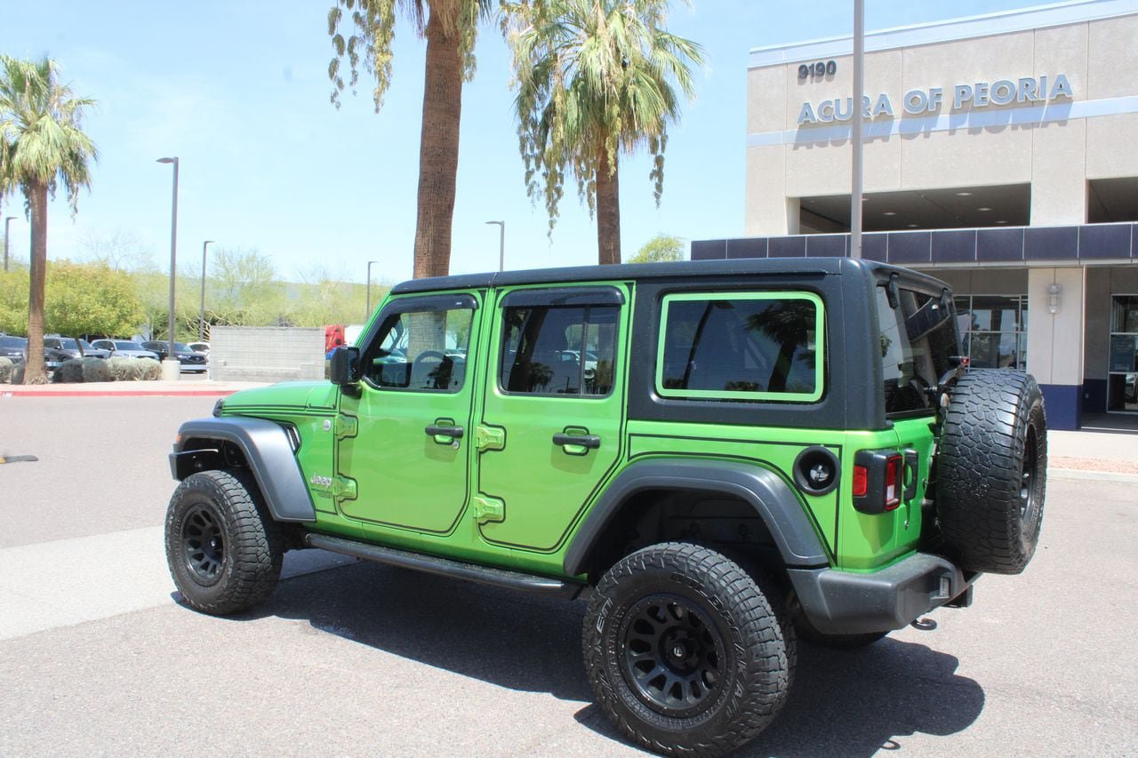 Used 2018 Jeep Wrangler Unlimited Sport S AWD/4WD image 3