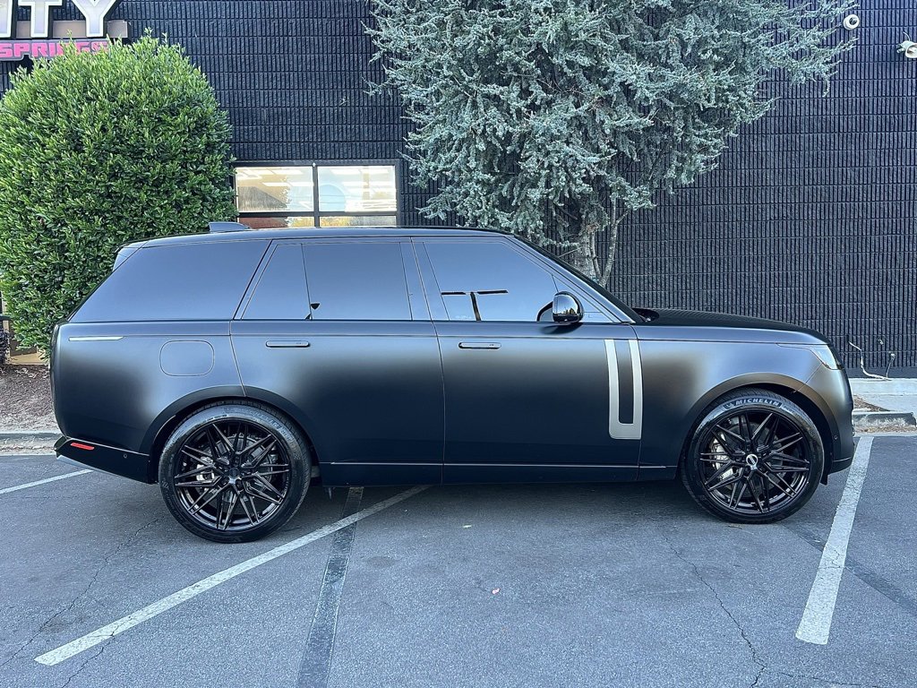 Used 2023 Land Rover Range Rover SE image 19