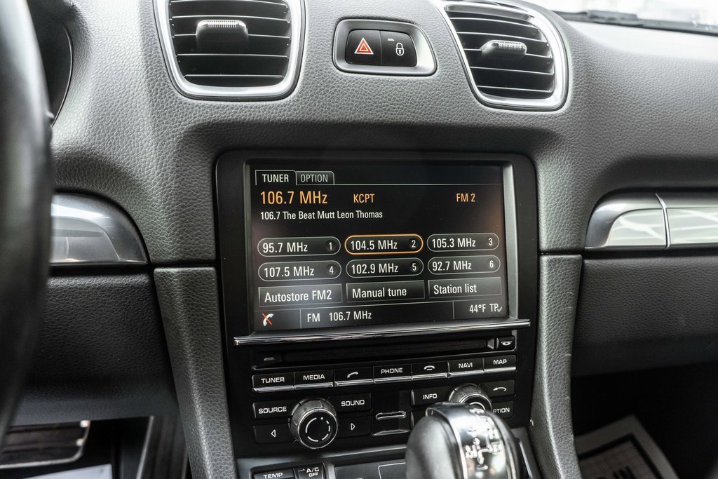 Used 2016 Porsche Cayman S image 21