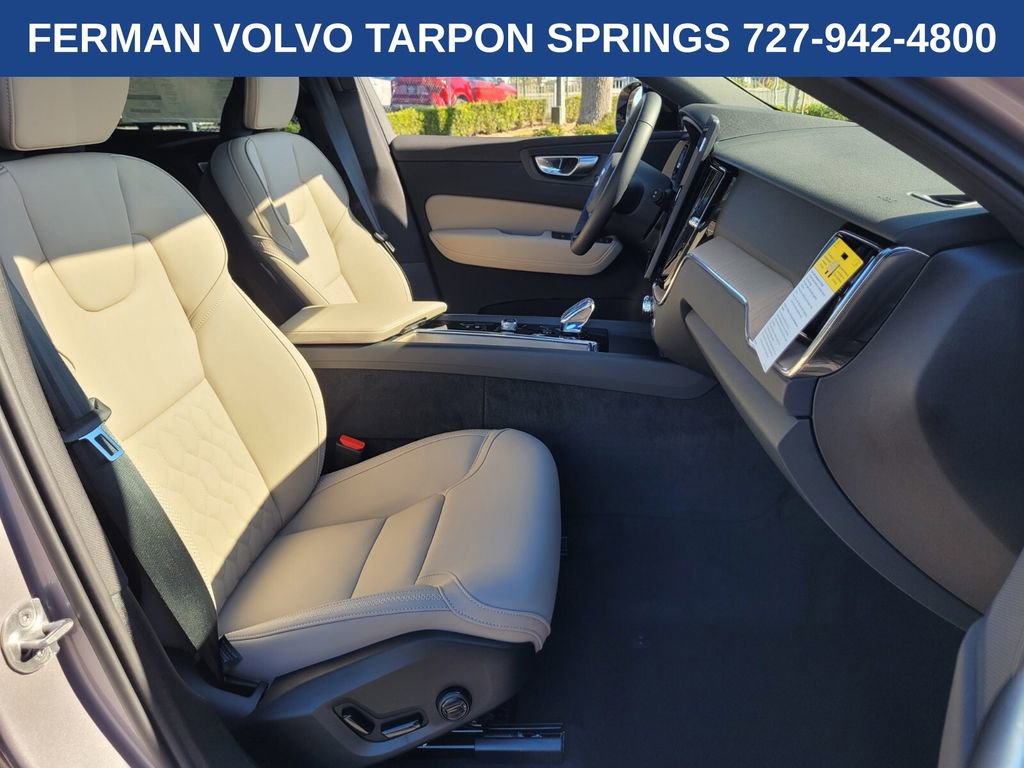New 2026 Volvo XC60 T8 Core image 19