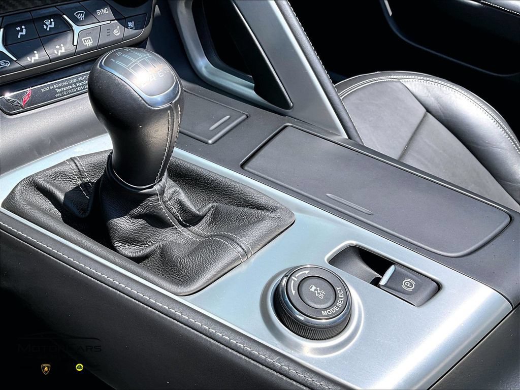 Used 2014 Chevrolet Corvette Stingray Convertible w/ 3LT Preferred Equipment Group RWD image 15