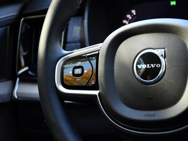 New 2026 Volvo XC90 B5 Ultra w/ Protection Package Premier image 21