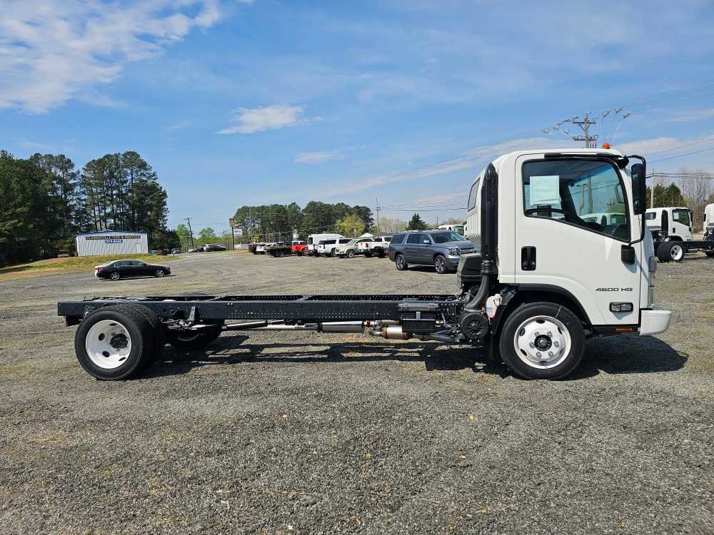 New 2025 Chevrolet Low Cab Forward RWD image 2