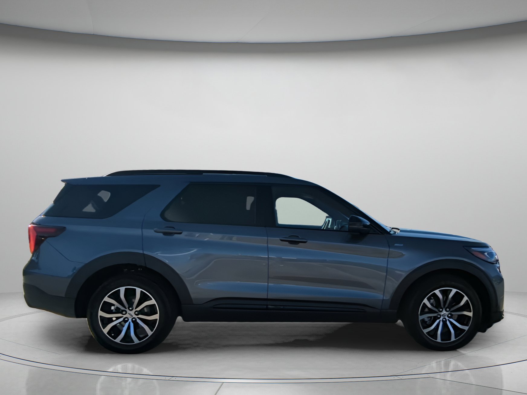 New 2026 Ford Explorer ST-Line w/ Premium Package image 34