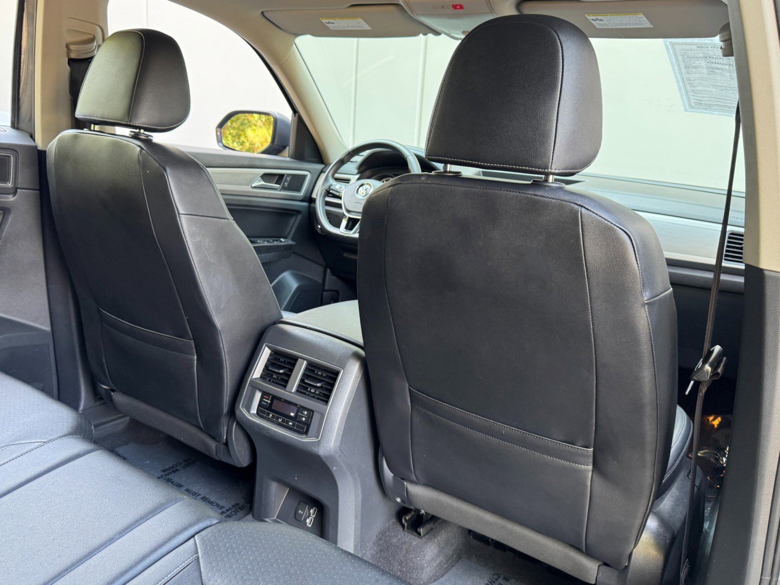 Used 2018 Volkswagen Atlas SE image 33