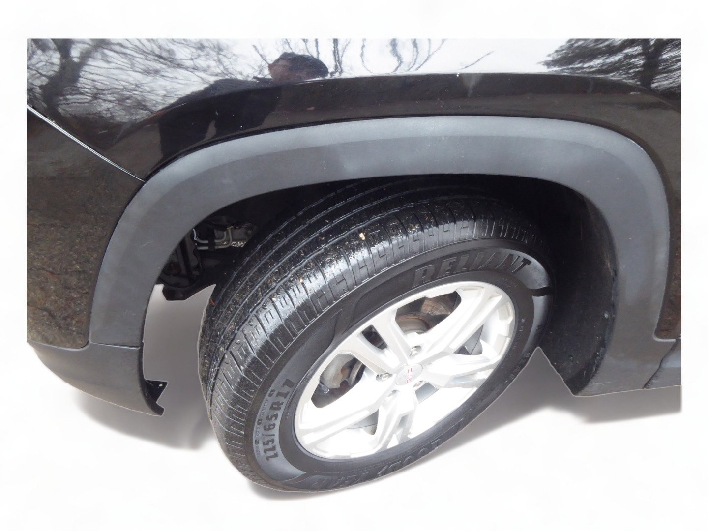 Used 2020 GMC Terrain SLE image 27