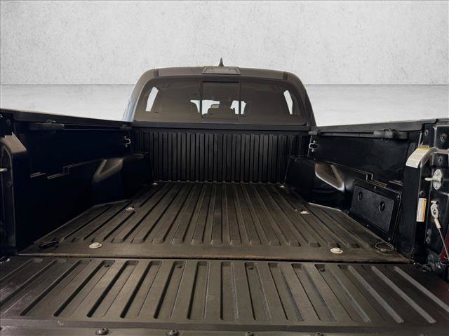 Used 2022 Toyota Tacoma SR5 w/ Technology Package RWD image 20