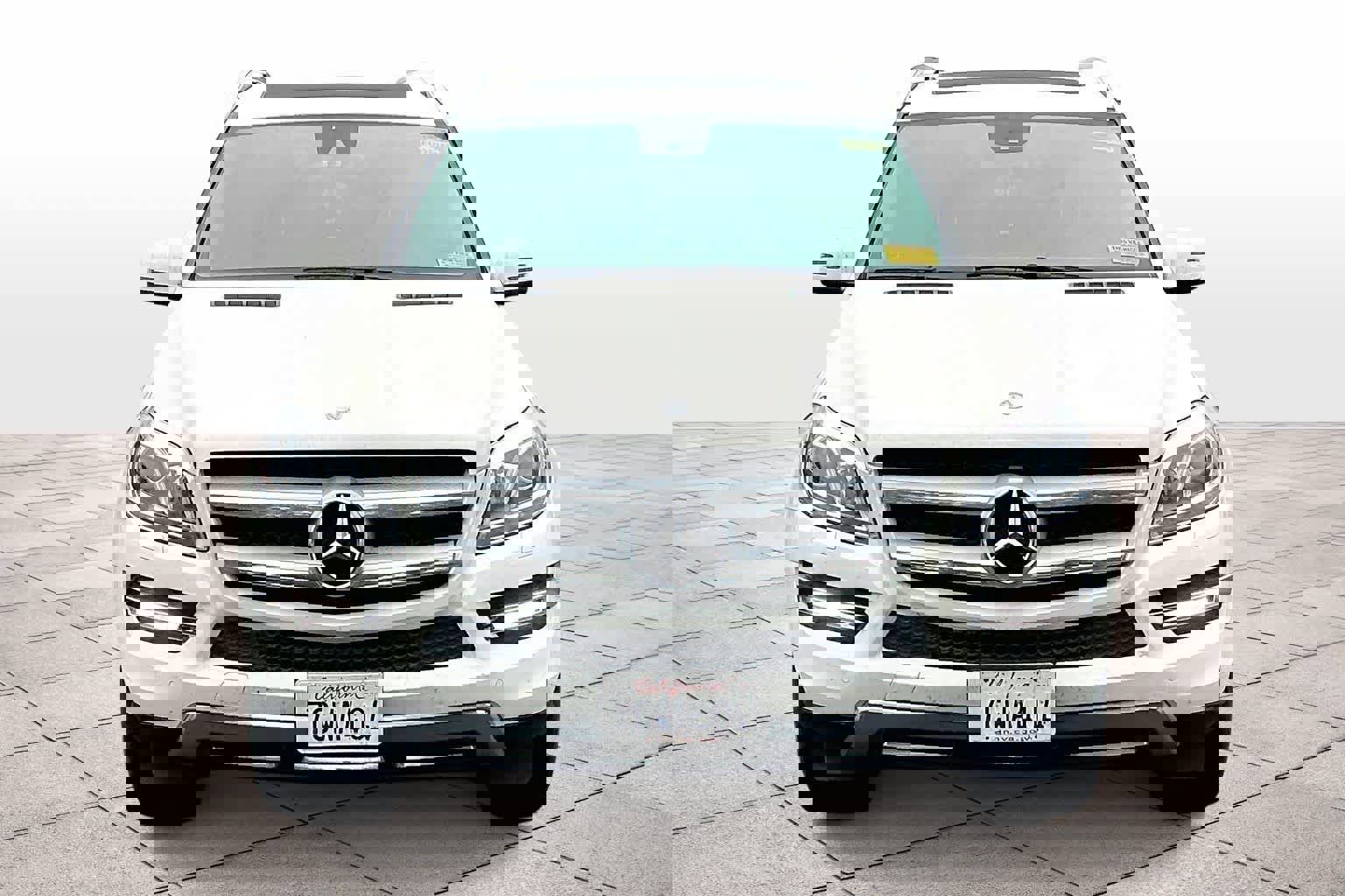 Used 2014 Mercedes-Benz GL 450 4MATIC image 3