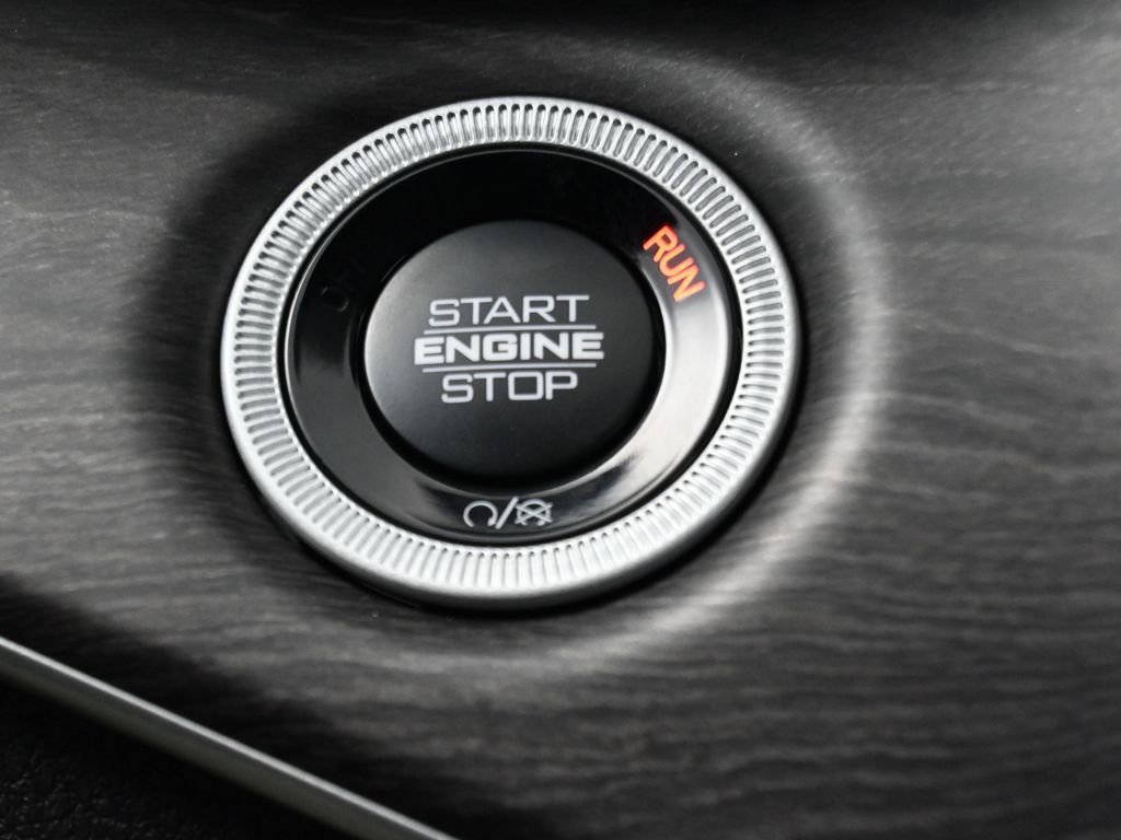 New 2025 Jeep Grand Cherokee Limited image 30