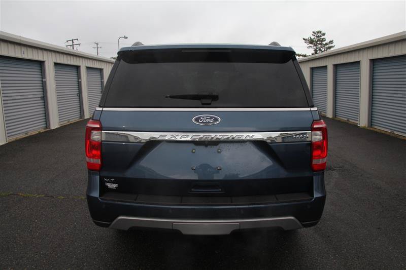 Used 2020 Ford Expedition Max XLT w/ Equipment Group 202A AWD/4WD image 6