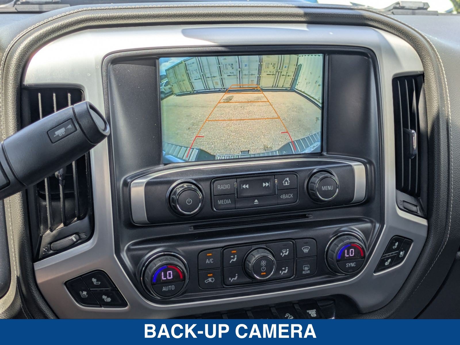 Used 2017 GMC Sierra 2500 SLT w/ Suspension Package, Off-Road AWD/4WD image 30