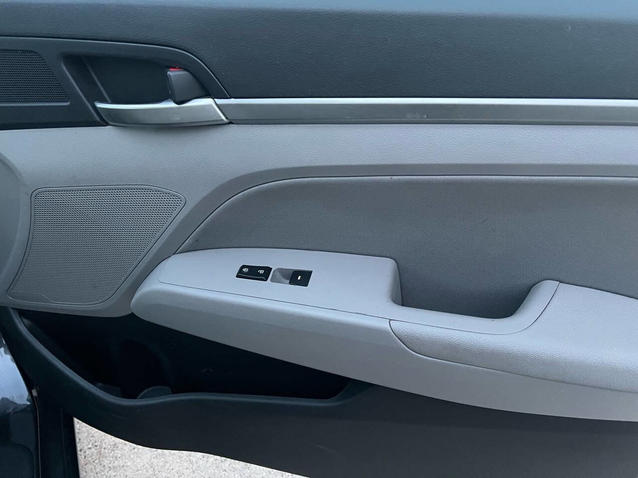 Used 2020 Hyundai Elantra SEL w/ Convenience Package (C2) image 26