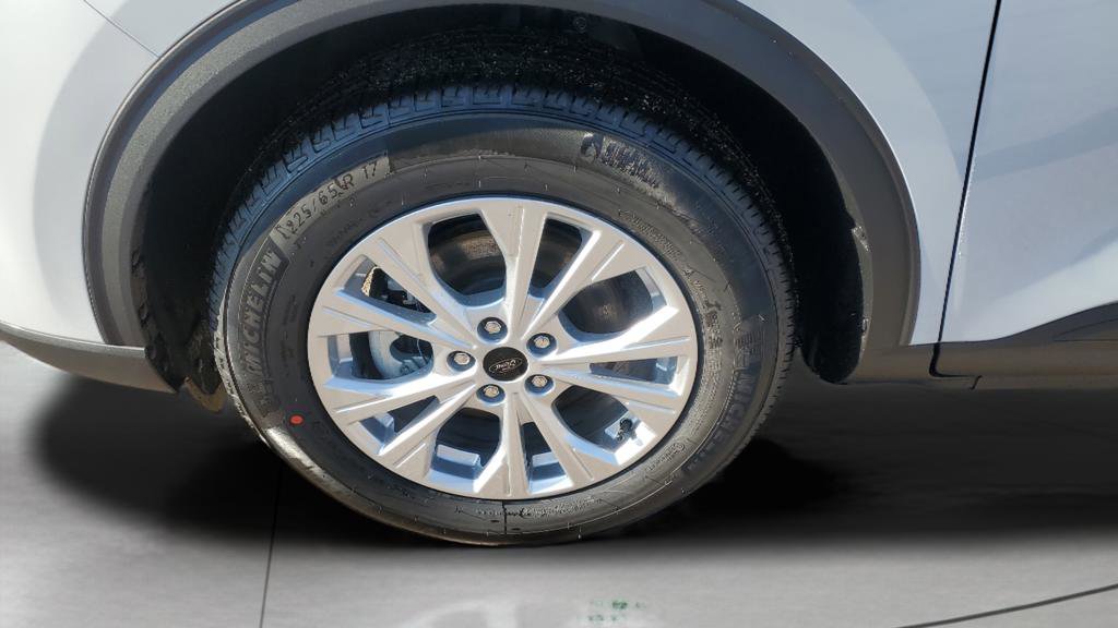 New 2026 Ford Escape Active FWD image 10