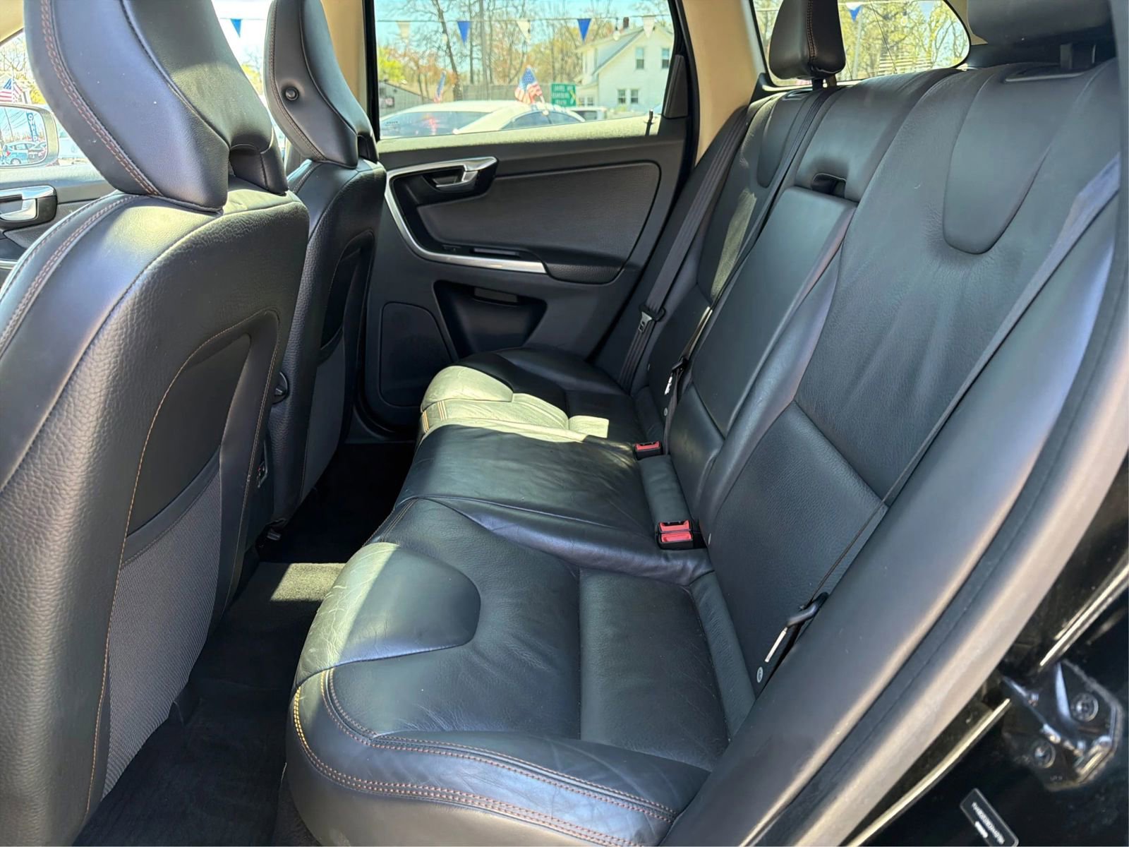 Used 2013 Volvo XC60 T6 image 10