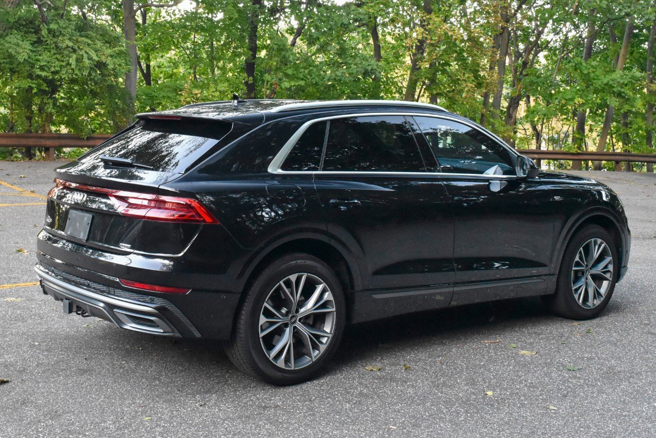 Used 2021 Audi Q8 Premium Plus image 9