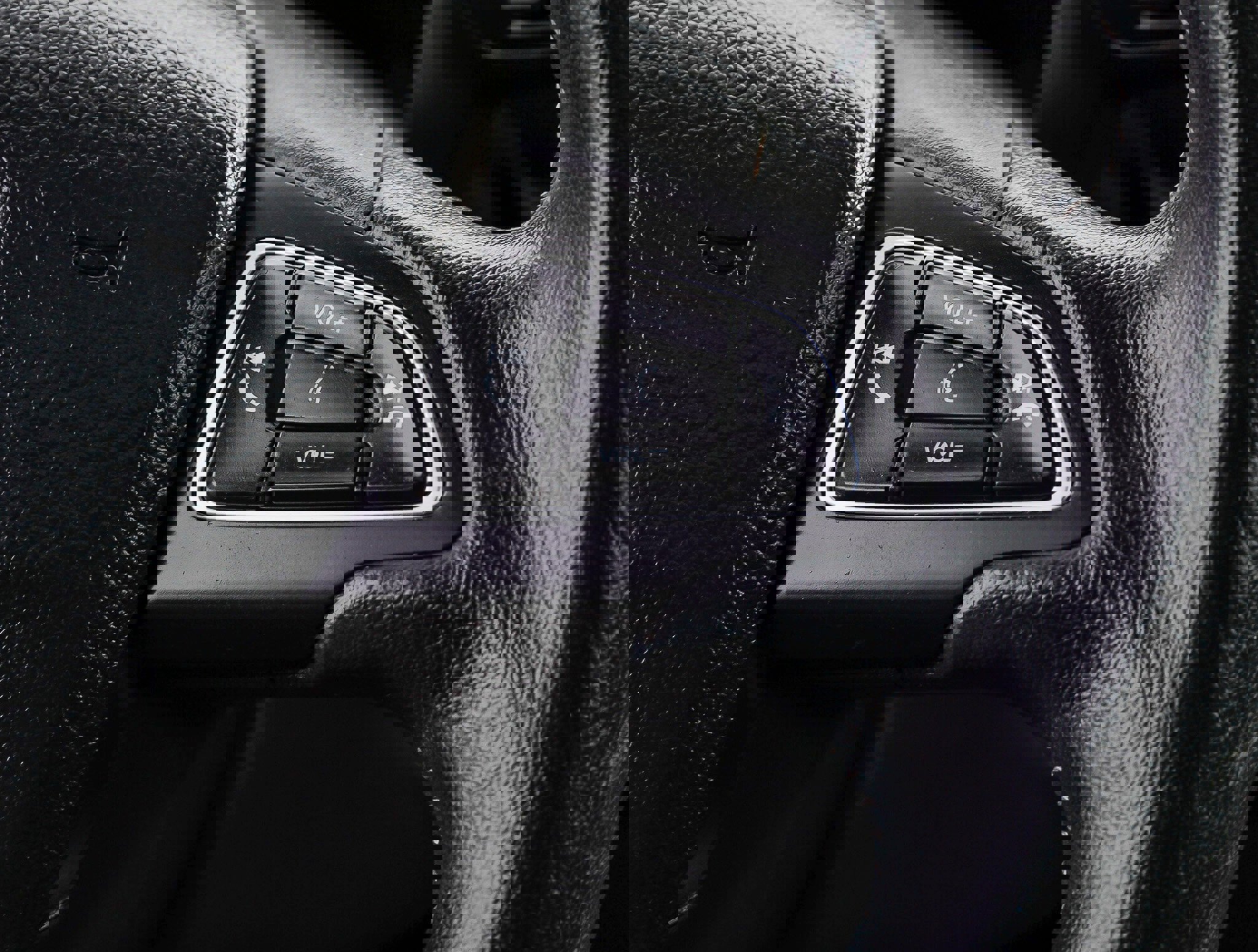 Used 2020 Ford EcoSport SES image 36