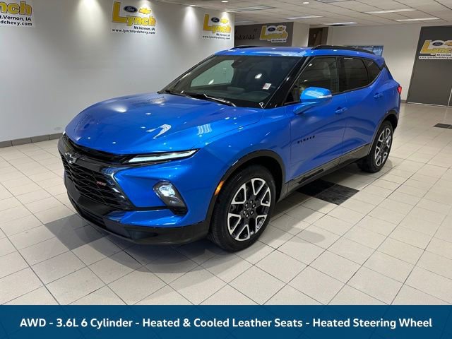 Used 2024 Chevrolet Blazer RS w/ Driver Confidence II Package image 2