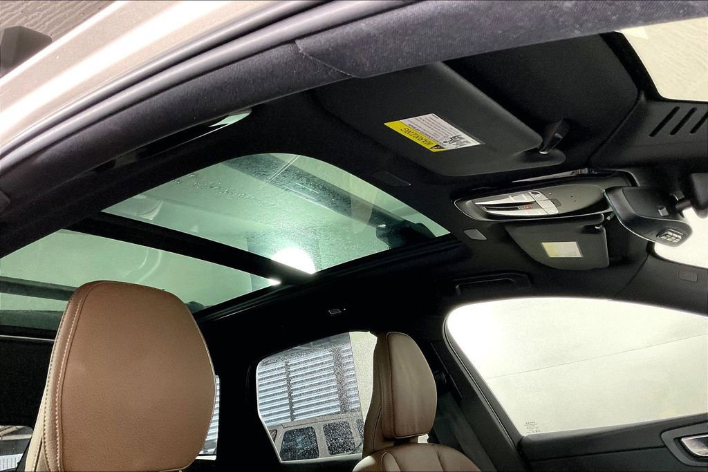 Used 2024 Volvo XC60 T8 Plus w/ Protection Package Premier image 29