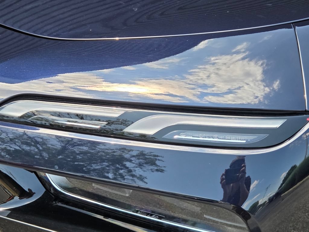 Used 2025 BMW i7 xDrive60 AWD/4WD image 26